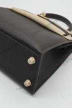 Load image into Gallery viewer, Verona 25 Kelly Style Full Handmade Epsom Leather Ebony Color Gold Hardware
