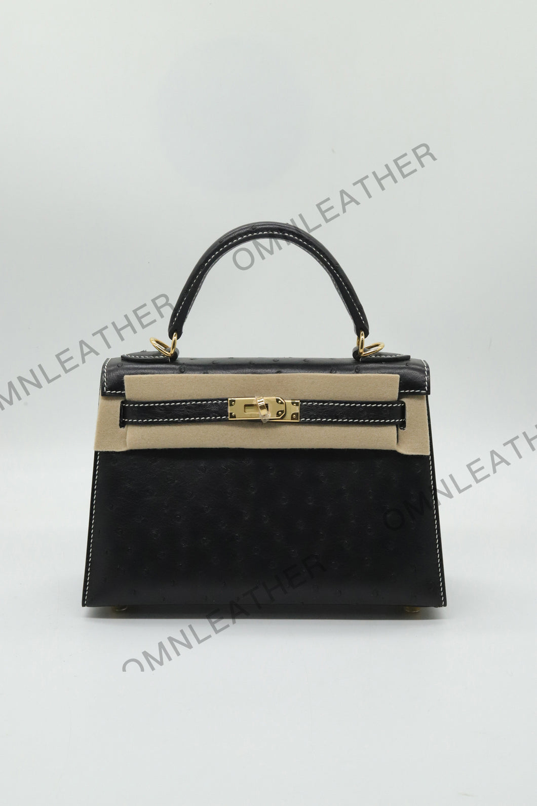 Verona 22 Kelly Style Ostrich Leather Black Color Gold Hardware
